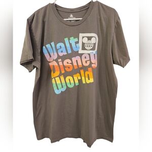 WALT DISNEY WORLD PASTEL RAINBOW COLORED T-SHIRT. SIZE XXL.
